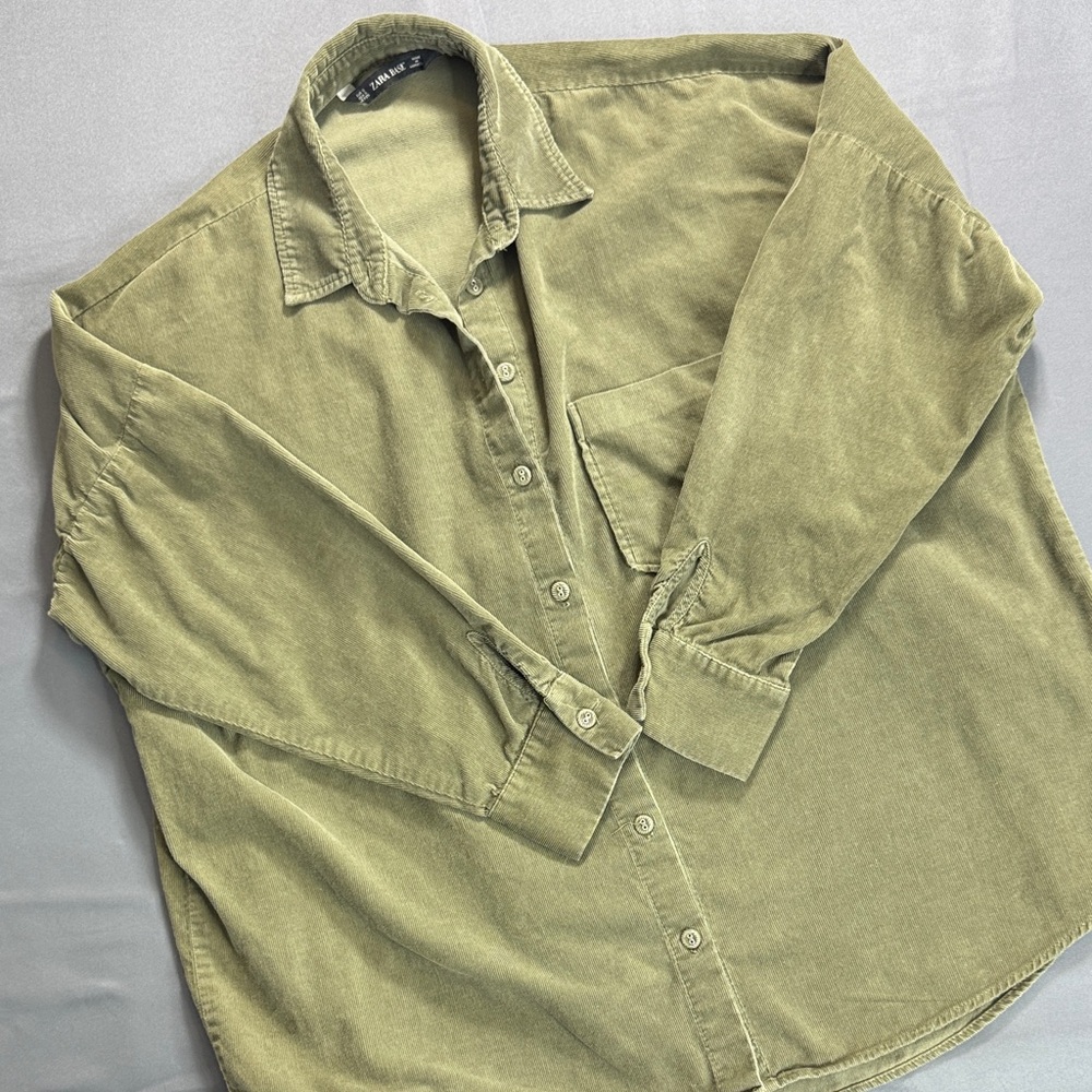 Zara Olive Corduroy Oversized Shacket – Boxy Fit – Size S